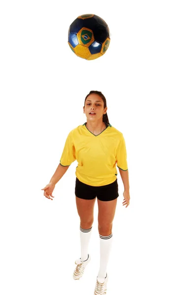 Een Mooie Tiener Meisje Staat Studio Haar Voetbal Uniform — Stockfoto