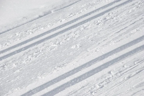 Pistas Través Del Campo Nieve —  Fotos de Stock