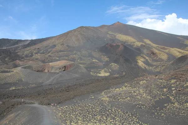 瓦尔卡诺岛 Vulcano或Vulcan 是蒂鲁尼亚海的一个小火山岛 — 图库照片