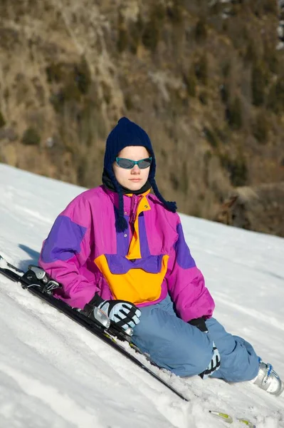 Young Female Skier Sitting Relaxing — 스톡 사진