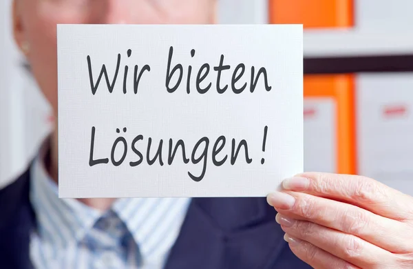 Geschäftsmann Hält Papier Mit Text Mach Kannst — Stockfoto