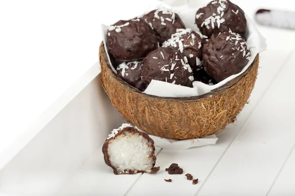 Trufas De Chocolate Branco E Coco Trufas De Bola De Neve De Coco