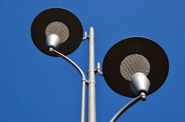 Straatlamp Blauwe Lucht Achtergrond — Stockfoto