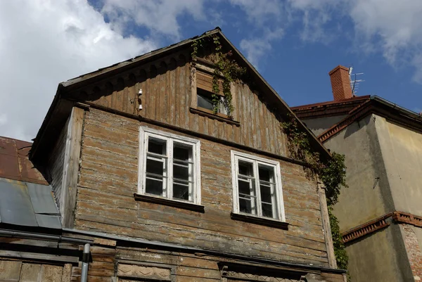 Antiga Casa Madeira Cesis Latvia — Fotografia de Stock