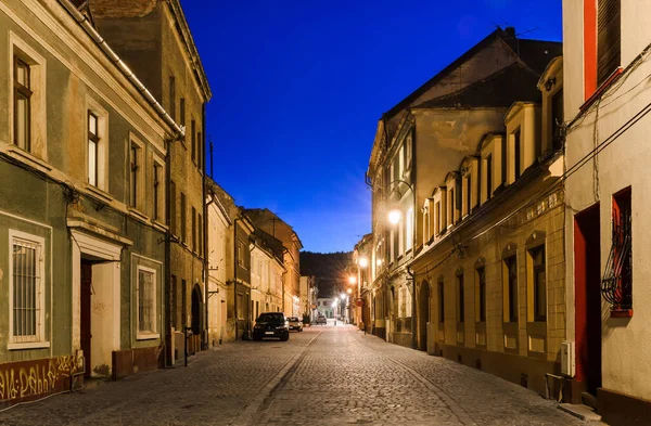 Brasov Medieval Pavimentou Rua Momento Dia Crepúsculo Romênia Marco Com — Fotografia de Stock
