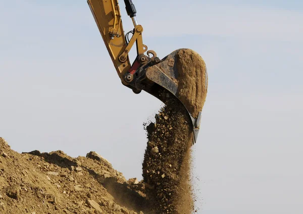 採石場の掘削機 — ストック写真
