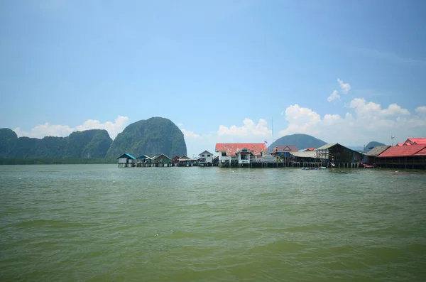 泰国的热带海滨别墅 — 图库照片