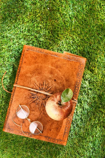 Beautiful Old Leather Book Tooled Pattern Cover Vintage Glasses Fresh — Stock Photo, Image