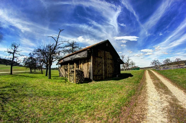 Vieux Chalet Dans Beau Paysage — Photo