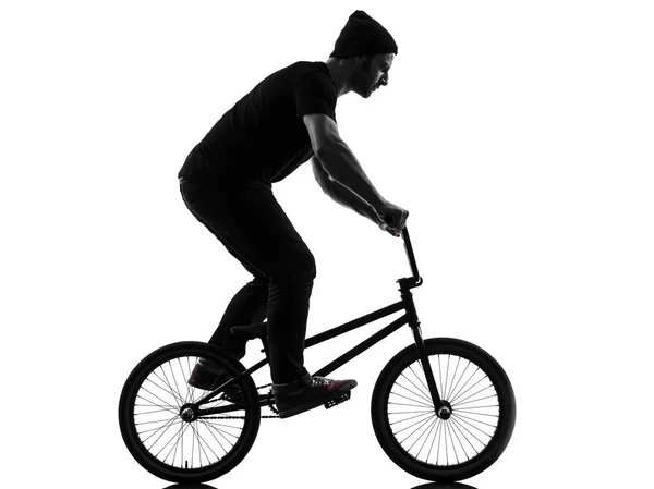 Homme Caucasien Exerçant Une Figure Acrobatique Bmx Dans Studio Silhouette — Photo