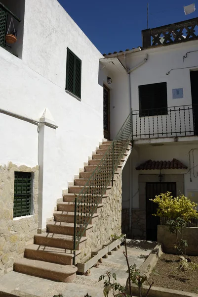 Escaleras Sobre Edificio Residencial Calle Josep Villalonga Palma Mallorca Dolor — Foto de Stock