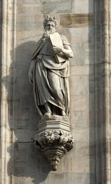 Representation Moses Facade Milan Cathedral — Stock Photo, Image
