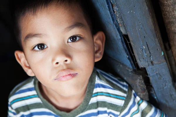 Retrato Infantil Asiático Niño Filipinas Bajo Luz Natural —  Fotos de Stock