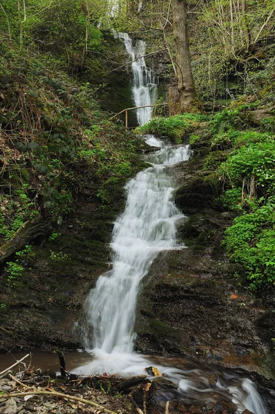 Mooie Waterval Natuur Achtergrond — Stockfoto