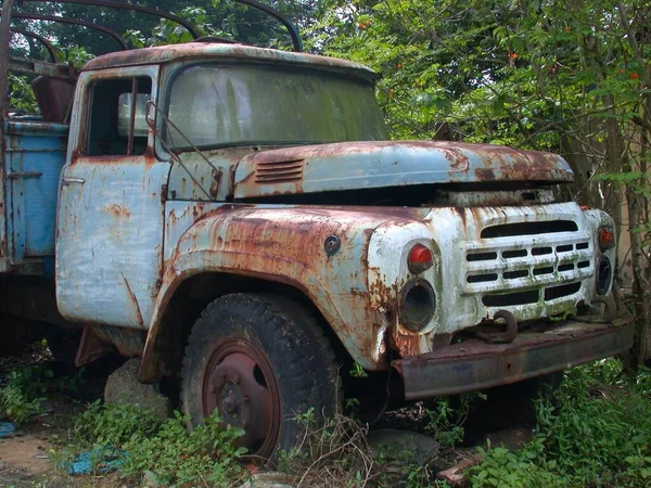 Old Car Hue Vietnam — Stok Foto