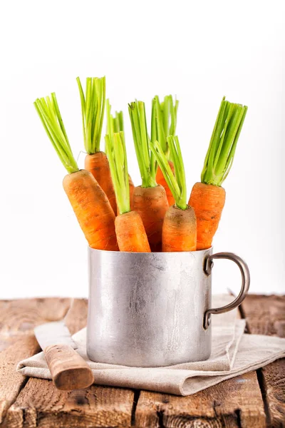 Fresh Carrots Tin Pot — Stock Photo, Image