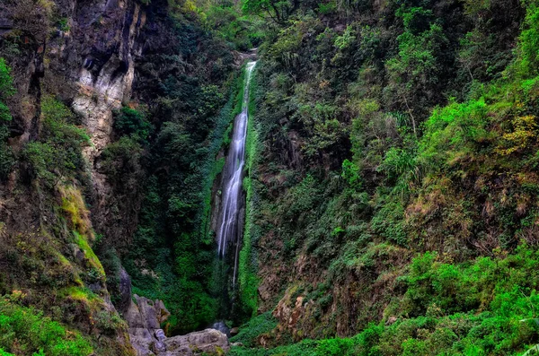 Deep Forest Prachtige Waterval Landschap Uitzicht Nepal — Stockfoto