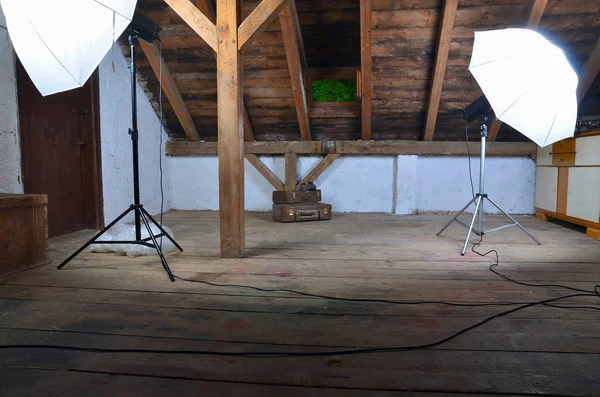 Studio Photo Dans Ancien Grenier — Photo