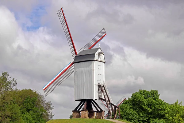 Scenic View Landscape Windmill Building — Stock Photo, Image