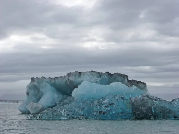 Weiß Gefrorener Eisberg Eis Und Kälte — Stockfoto