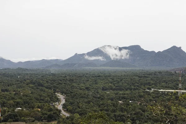 Dambulla Avec Temple Grotte — Photo