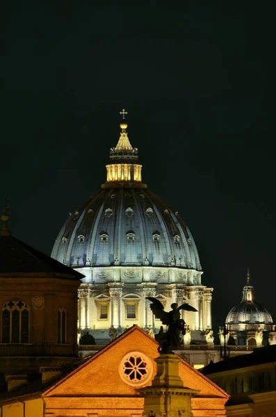 Peter Basilica Night — Stock Photo, Image