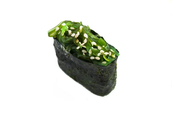 在白色背景上的一个新鲜寿司 — 图库照片