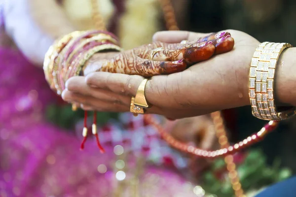 Captura Vertical Color Tomada Una Boda Hindú Surat India Parte — Foto de Stock