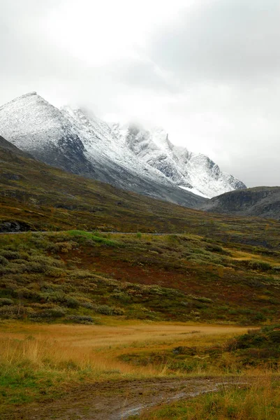 ノルウェー ソグネフィヨルド 美しい山々 — ストック写真