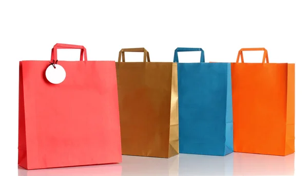 Verschiedene Farbige Einkaufstaschen Auf Weißem Hintergrund — Stockfoto