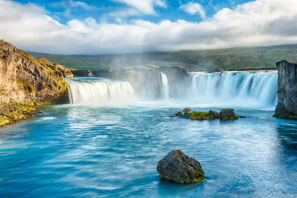 Godafoss Είναι Ένα Πολύ Όμορφο Ισλανδικά Καταρράκτη Βρίσκεται Στα Βόρεια — Φωτογραφία Αρχείου