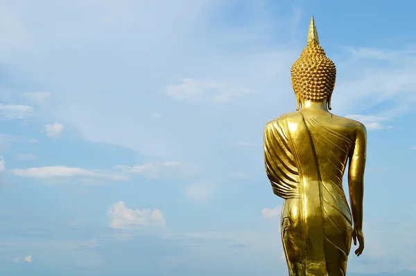 Buddha Állva Egy Hegy Wat Phra Hogy Khao Noi Tartomány — Stock Fotó