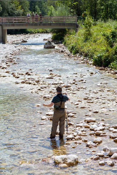 Foto Pescador Río Soca Eslovenia — Foto de Stock