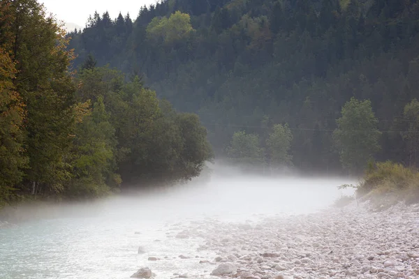 Niebla Río Soca Los Alpes Julianos Eslovenos —  Fotos de Stock