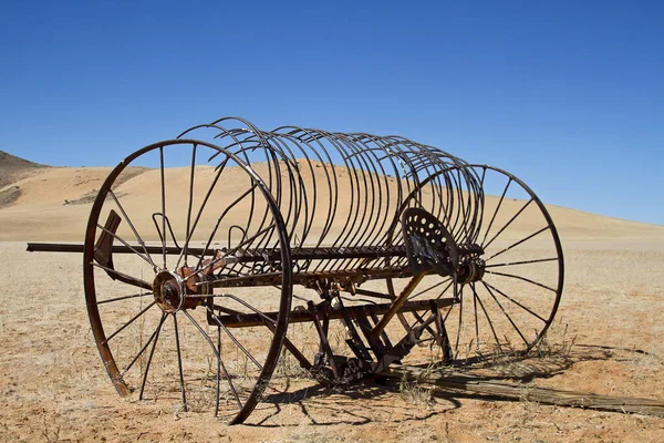 Old Wooden Wagon Wheel Desert — Stock Photo, Image