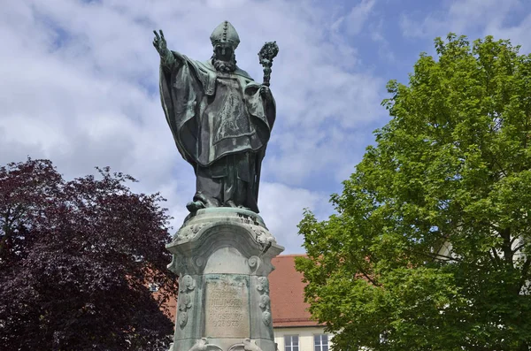 Monumento Obispo Ulrich Dillingen —  Fotos de Stock