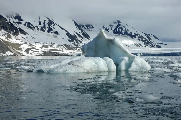 Iceberg Groenlândia Polo Norte — Fotografia de Stock