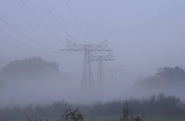 Energia Elektryczna Wysokiego Napięcia Energia Elektryczna — Zdjęcie stockowe