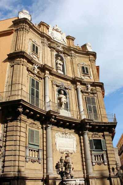 San Giuseppe Dei Teatini — 图库照片