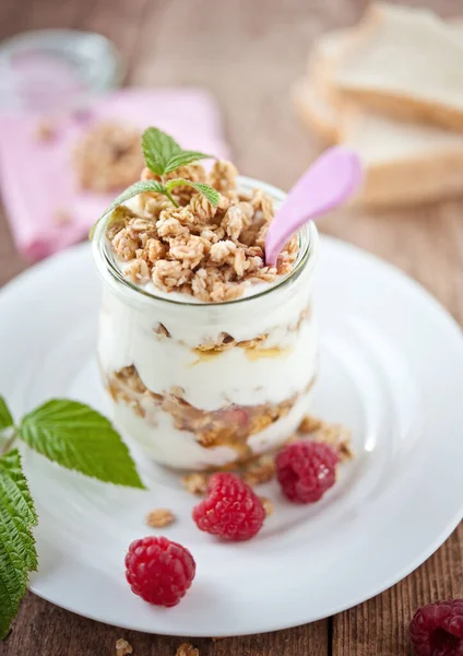 Knapperig Met Yoghurt Honing — Stockfoto
