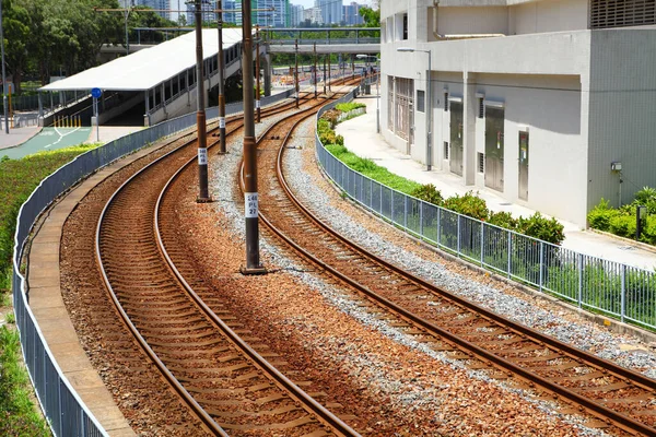 Yerdeki Boş Tren Rayları — Stok fotoğraf