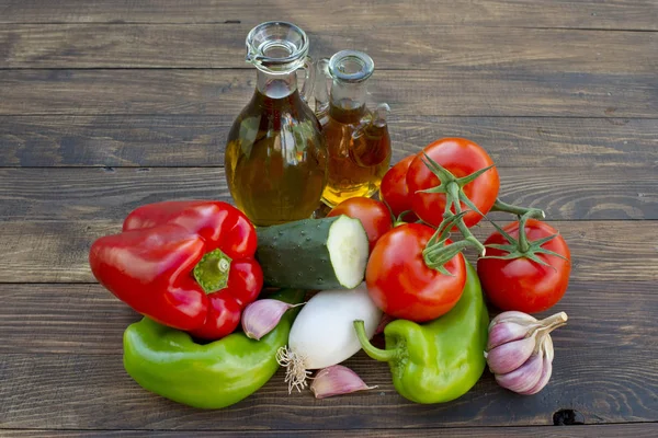 Still Life Salad Vegetables Olive Oil Vinegar — Stock Photo, Image
