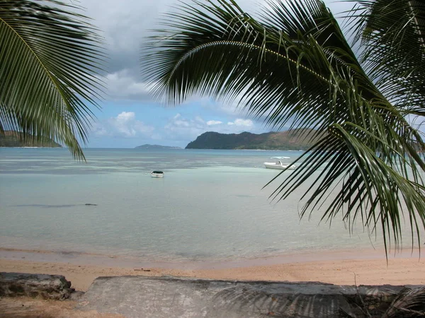 Praia Solitária Nas Seicheles Seicheles — Fotografia de Stock