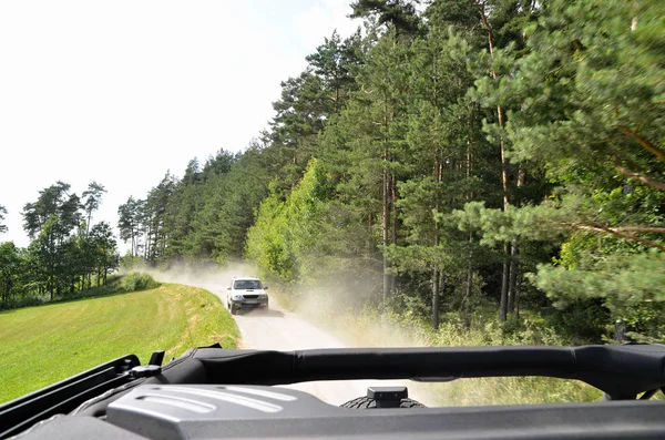 Vista Auto Nel Parco — Foto Stock