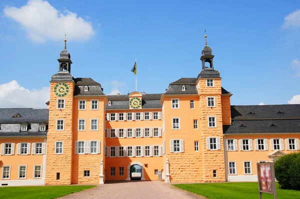 Vacker Utsikt Över Majestätisk Medeltida Slottsarkitektur — Stockfoto