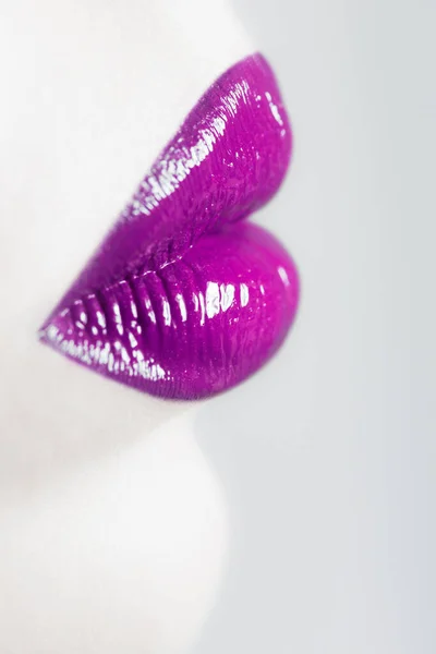 Lábios Femininos Cor Rosa Tiro Vertical — Fotografia de Stock