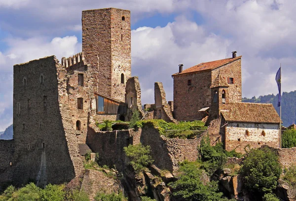 Burgruine Hocheppan Південному Верстаті — стокове фото