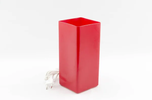 小さなギフトボックス付きの赤と白の紙袋 — ストック写真