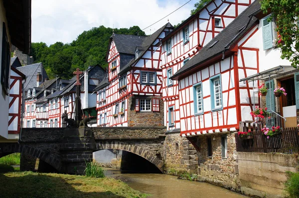 Monreal Nejkrásnější Vesnice Rheinland Falcku — Stock fotografie