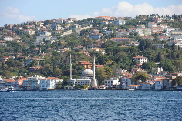 Istanbul Major City Turkey Straddles Europe — Stock Photo, Image